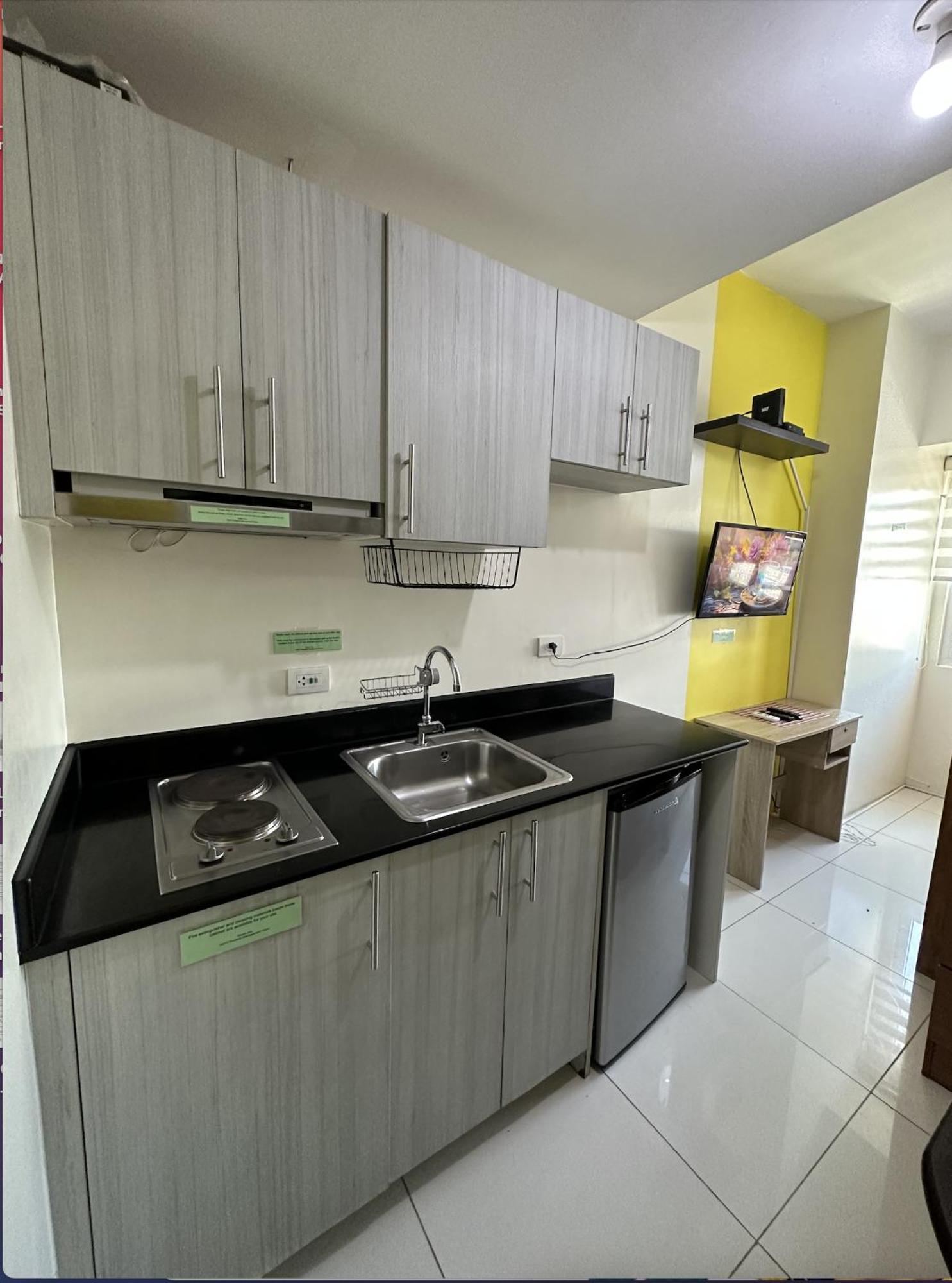 Green Residences Staycation By Pbyy Manila Oda fotoğraf